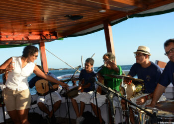 Baile a Fantasia no Barco do Samba tem o Aquarela do Samba e convidados