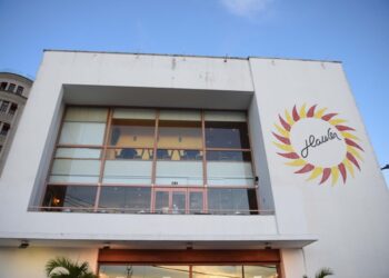 Cine Glauber Rocha e circuito Sala de Arte terão programação especial para alunos e professores da rede municipal