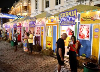 Cerca de 70% dos ambulantes que trabalham no Arraiá da Prefs são mulheres e chefes de família