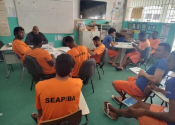 SEC promove aulões preparatórios com estudantes internos para Enem e  Encceja