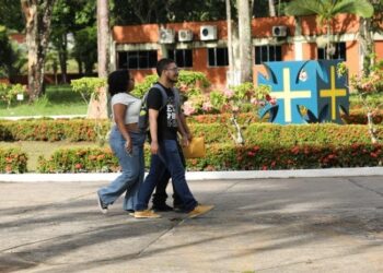 Auxílio do Programa Mais Futuro já está disponível para universitários beneficiados