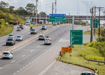 Semana Santa e Tiradentes nas rodovias baianas: Bahia Norte e Litoral Norte devem receber cerca de 570 mil veículos e ação especial incentiva o uso de TAGs