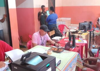 Mais de mil famílias assentadas recebem o Incra Itinerante na Bahia