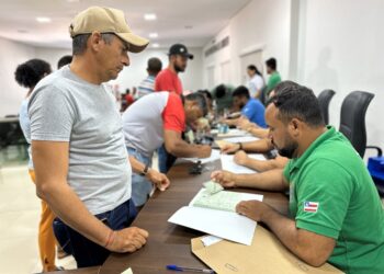 Incra entrega 70 Títulos de Domínio a famílias do PEC Serra do Ramalho