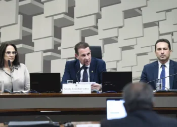 Comissão do Senado aprova novos diretores do Banco Central