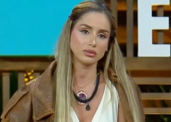 Ex-panicat Babi Muniz é a nona eliminada de ‘A Fazenda’