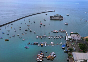 Investimentos em diferentes setores impulsionam crescimento histórico do turismo da Bahia