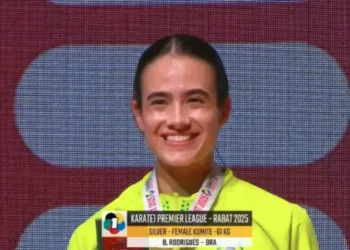 Bárbara Hellen conquista prata na Premier League de Karatê, no Marrocos