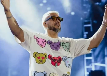 Belo testa positivo para Covid-19 e cancela participação no Baile da Santinha com Leo Santana