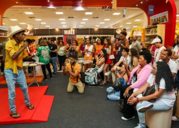 Editoras universitárias fomentam produção literária na Bienal do Livro Bahia 2024