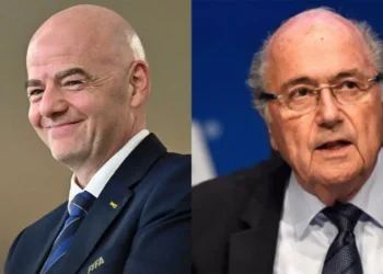 Blatter critica Infantino e diz que Fifa “perdeu o futebol para a Arábia Saudita”