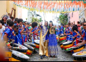 Bloco Mirim da Olodum Celebra 40 Anos do Samba Reggae no Carnaval 2025