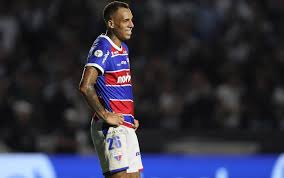 Breno Lopes vibra com gol, vê Fortaleza em evolução e projeta confronto com Botafogo