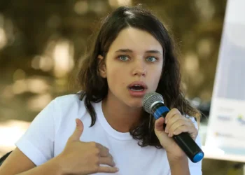 “Sensação poderosa de pertencimento”, diz Bruna Linzmeyer sobre Oscar