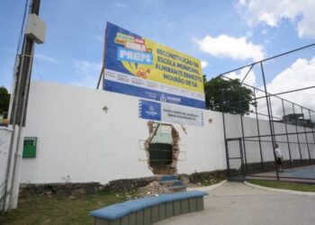Prefeitura reconstruirá escola em Paripe com piscina e 22 salas de aulas climatizadas