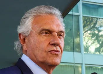 Governador de Goiás nomeia interventor para a saúde de Goiânia