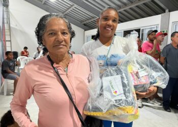 Limpec entrega kits com EPIs a catadores de recicláveis que atuarão no Camaforró 2025