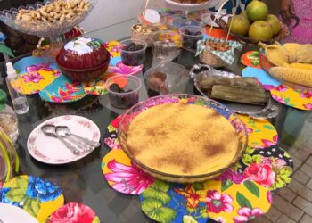 Culinária em Cruz das Almas, quadrilha Mistura Gostosa e grupos juninos de Amargosa no Bem Bahia especial de São João da TVE