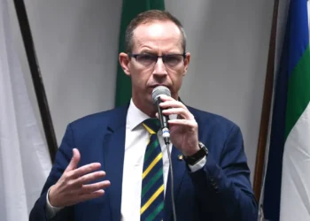 Capelli diz deixar ministério com sentimento de dever cumprido