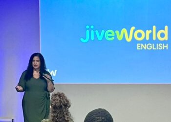 Plataforma Jiveworld English chega à Bahia e inicia parceria com o SENAI CIMATEC