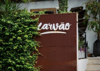 Restaurante Carvão promove Menu em 5 Etapas harmonizado com rótulos chilenos