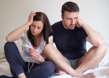 Casais com problemas de fertilidade são prejudicados por questões cotidianas, estresse e até pela busca incessante pela gravidez