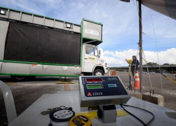Vistoria de trios elétricos começa nesta segunda-feira (29) no Parque de Exposições