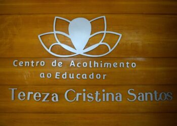 Prefeitura lança grupo terapêutico de cuidados com a saúde mental para trabalhadoras da rede municipal de ensino