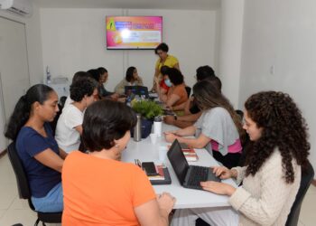 Centro de Acolhimento ao Educador apoia saúde mental e qualidade de vida de professores da rede municipal