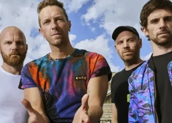 Coldplay anuncia pausa por tempo indeterminado e cancela mais de 9 apresentações no Brasil