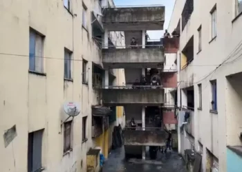 Comércio: homem é baleado um dia após chefe do tráfico ser preso