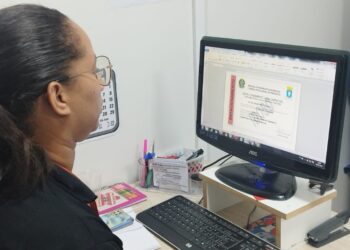 Vagas prioritárias de estacionamento: mais de 2 mil credenciais já foram emitidas de Prefeitura de Lauro de Freitas; saiba como pedir