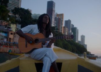 Lado B do repertório de Djavan é celebrado no Teatro Gamboa