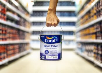 Casos de dengue mais que dobram no início de 2024 devido a altas temperaturas.