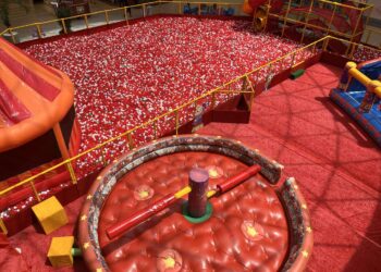 Circo da Turma da Mônica chega para espalhar alegria e diversão no Shopping Paralela