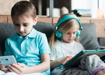 Regulamentado direito das crianças e adolescentes em ambiente digital