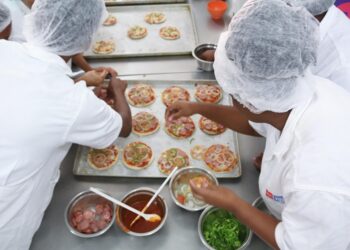 Prefeitura oferece novos cursos gratuitos na área de gastronomia