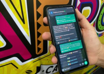 Novidade no Carnaval, serviço De Olho No Trio mostra localização de atrações e é aprovado por foliões