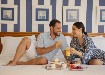 Dia dos Namorados: Deville Prime Salvador promove jantar especial com hospedagem