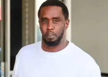 Diddy ameaça solicitar anulação de julgamento se jurado negro for dispensado