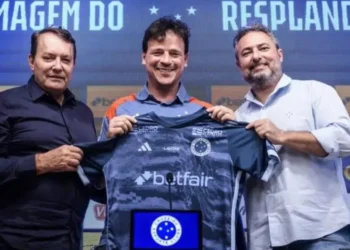 Novo técnico do Cruzeiro, Diniz diz que sempre quis trabalhar com Cássio