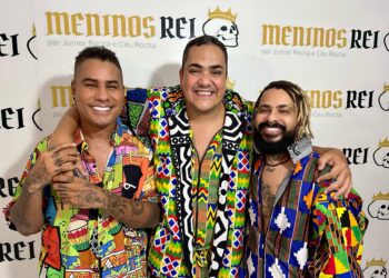 Rei Momo de Salvador escolhe look da marca baiana Meninos Rei para a abertura do Carnaval