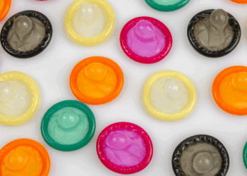 Período carnavalesco acende alerta para a importância da prevenção às ISTs