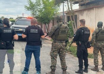 FICCOs Bahia e Mato Grosso prendem líder de facção que levava vida de empresário em Cuiabá