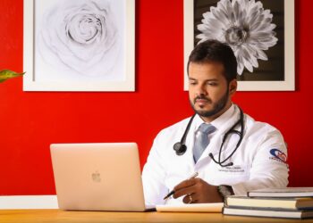 Infarto mata oito vezes mais mulheres do que câncer de mama