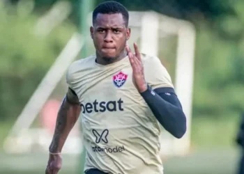 Dudu não é registrado a tempo e desfalca o Vitória diante do Atlético Mineiro