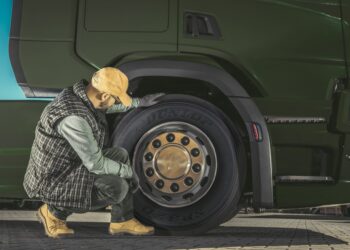 Ações promovidas em 2024 consolidam Dunlop Pneus como melhor parceira dos caminhoneiros