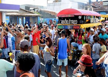 Micareta de Feira realiza Esquenta neste domingo, com fanfarras e grupos culturais