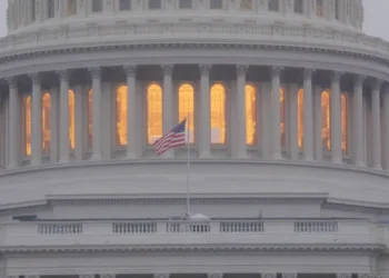 Líder de campanha global pela Lei Magnitsky critica sanção a Moraes