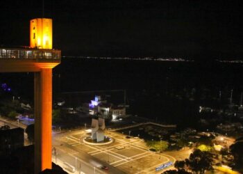 Monumentos de Salvador recebem iluminação cênica especial em agosto